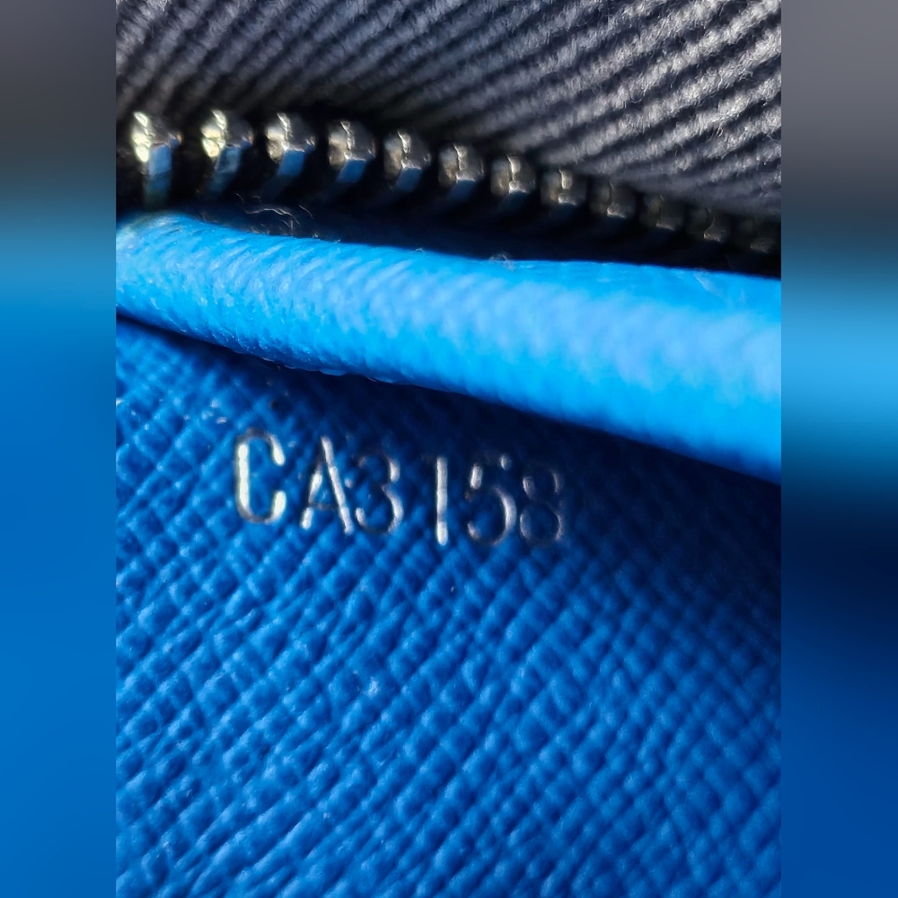 Louis Vuitton Black & Blue Taiga Vertical Long Zippy Wallet - Picture 9 of 11